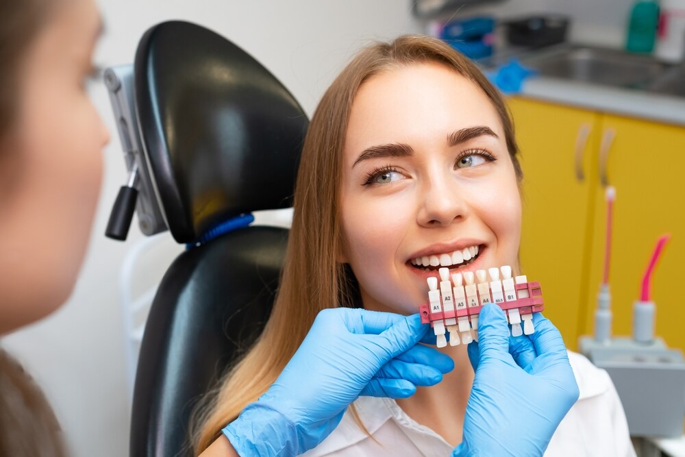 porcelain veneers specialist