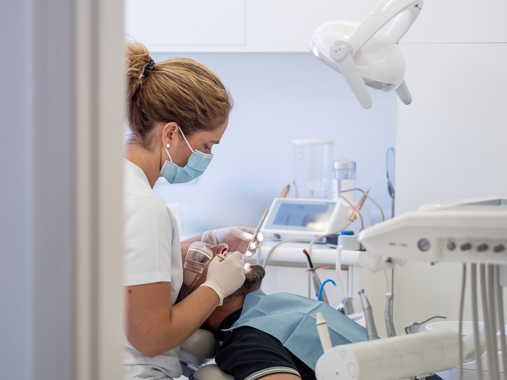 Family dental clinic near me